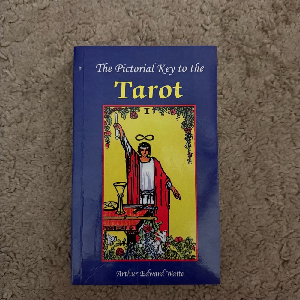 The Pictorial Key to the Tarot Book